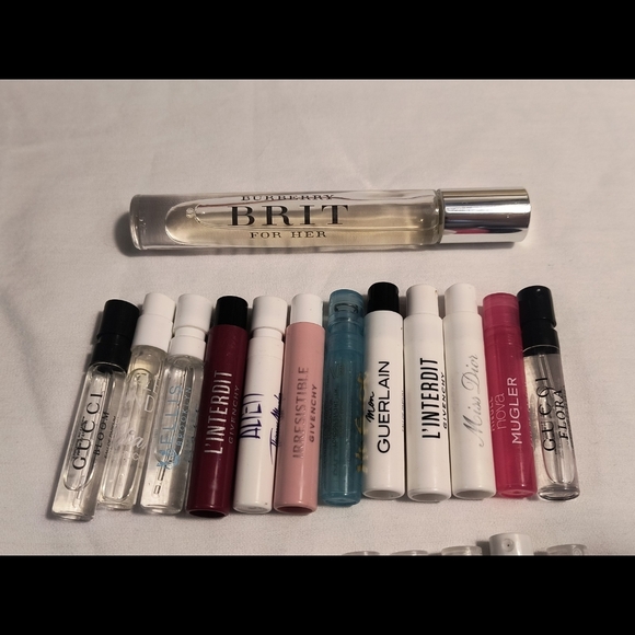 Perfume Bundle - Picture 4 of 13